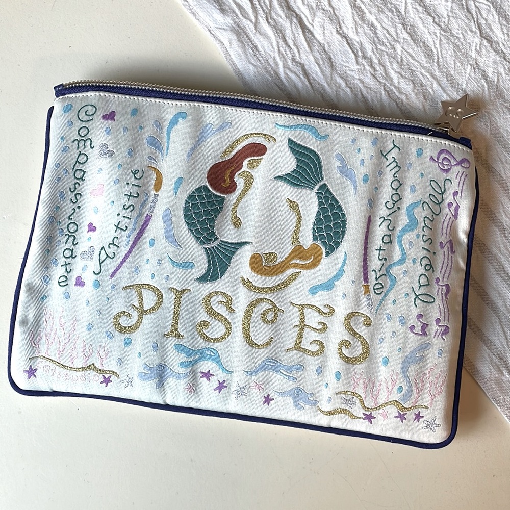 Beautiful Pisces astrology zip pouch! So cute!